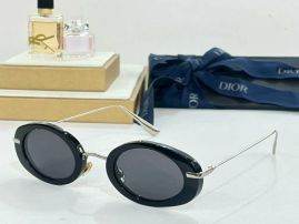 Picture of Dior Sunglasses _SKUfw56704716fw